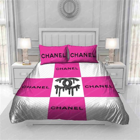 chanel pink logo quilt cover queen|Chanel Comforter Set .